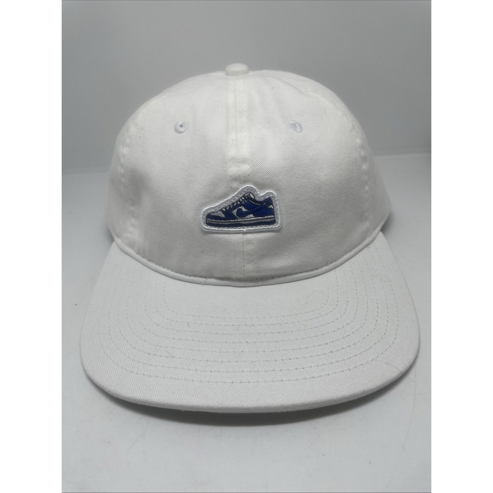 Nike Hat Cap Strap Back Mens Medium/Large White Club Cap Sneaker Patch Casual - Picture 1 of 7
